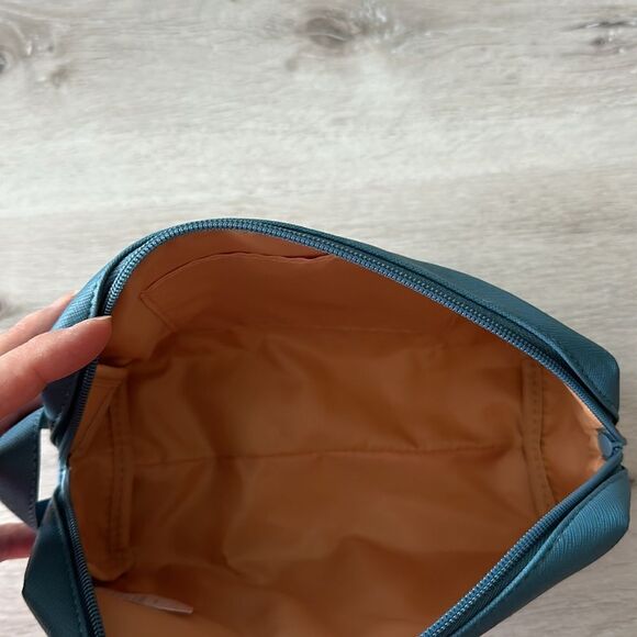 Bespoke Essentials Ultimate Dopp Kit - His or Hers Dark Teal OS NWT - Picture 6 of 6